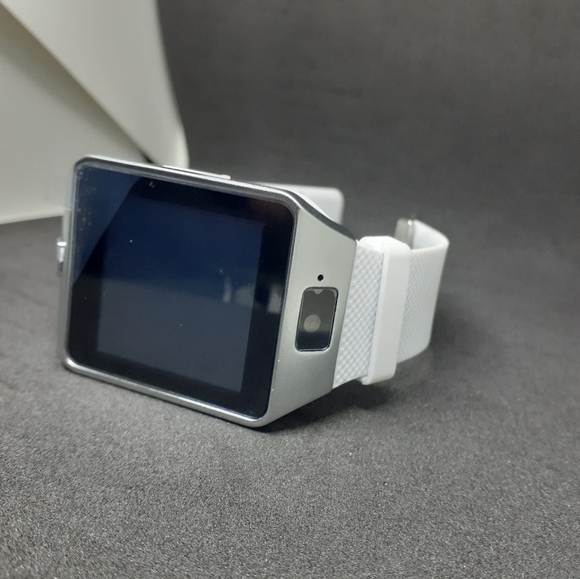 Smartwatch - Picture 13 of 16